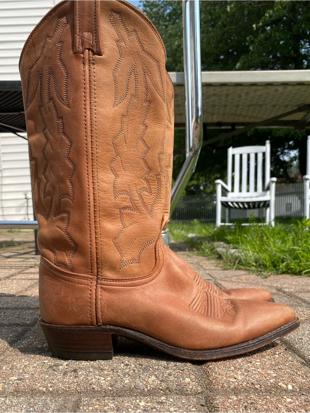 Women’s Dan Post Caramel colored Saddle Boots